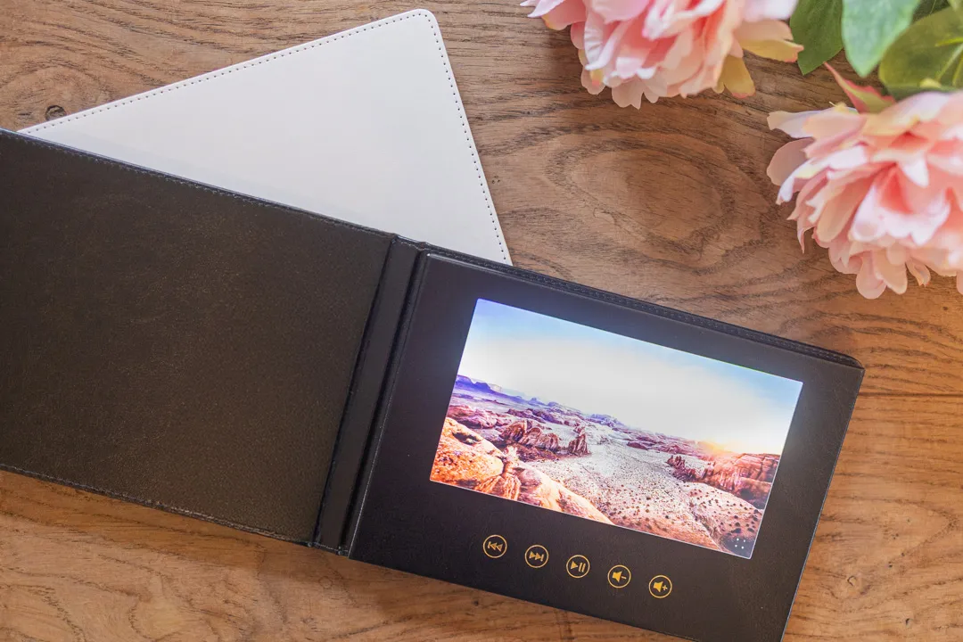 Videoboeken trouwfilms leer wit zwart.webp